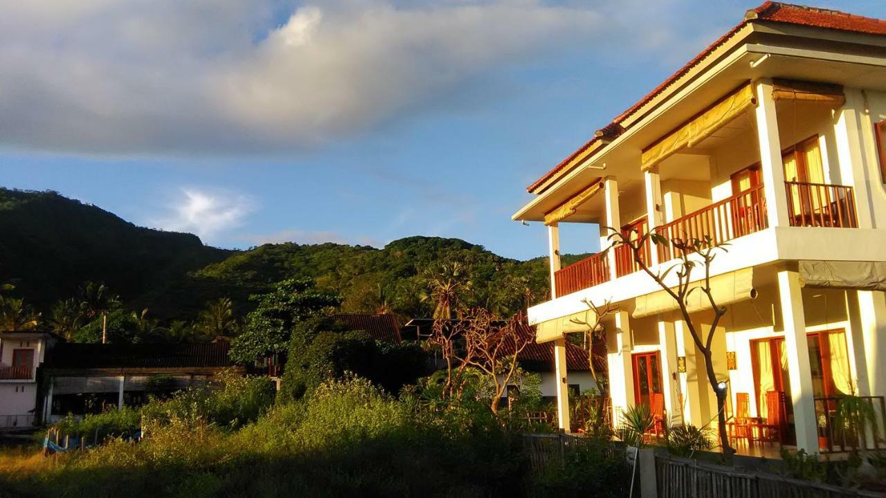 Gula Juruh Beach Front Амед Екстер'єр фото