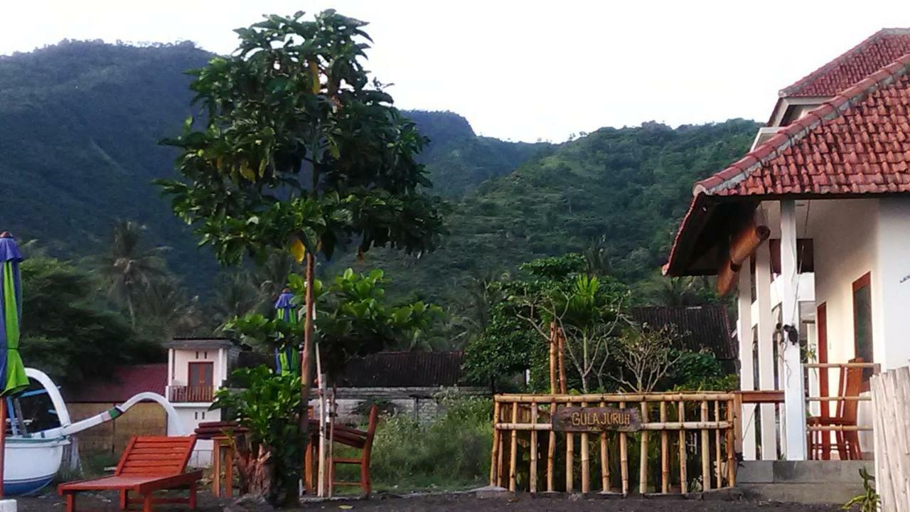 Gula Juruh Beach Front Амед Екстер'єр фото